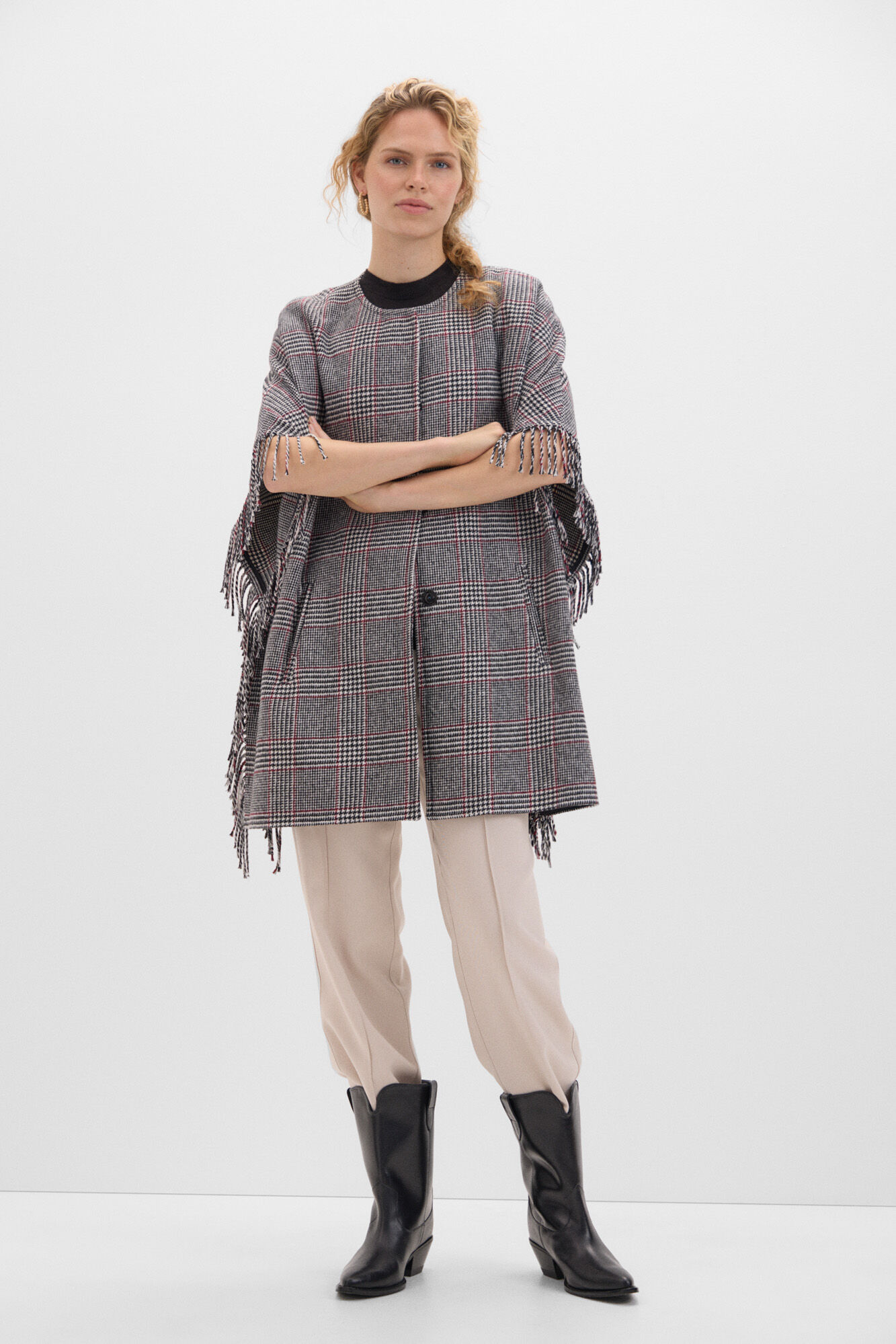 Cortefiel Abrigo capa com franjas