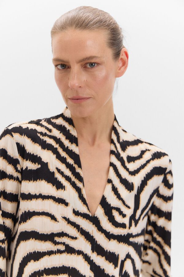 Cortefiel Camisola pesco&ccedil;o pico franzido Cinzento