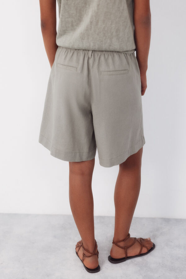 Cortefiel Bermudas de linho liso Verde