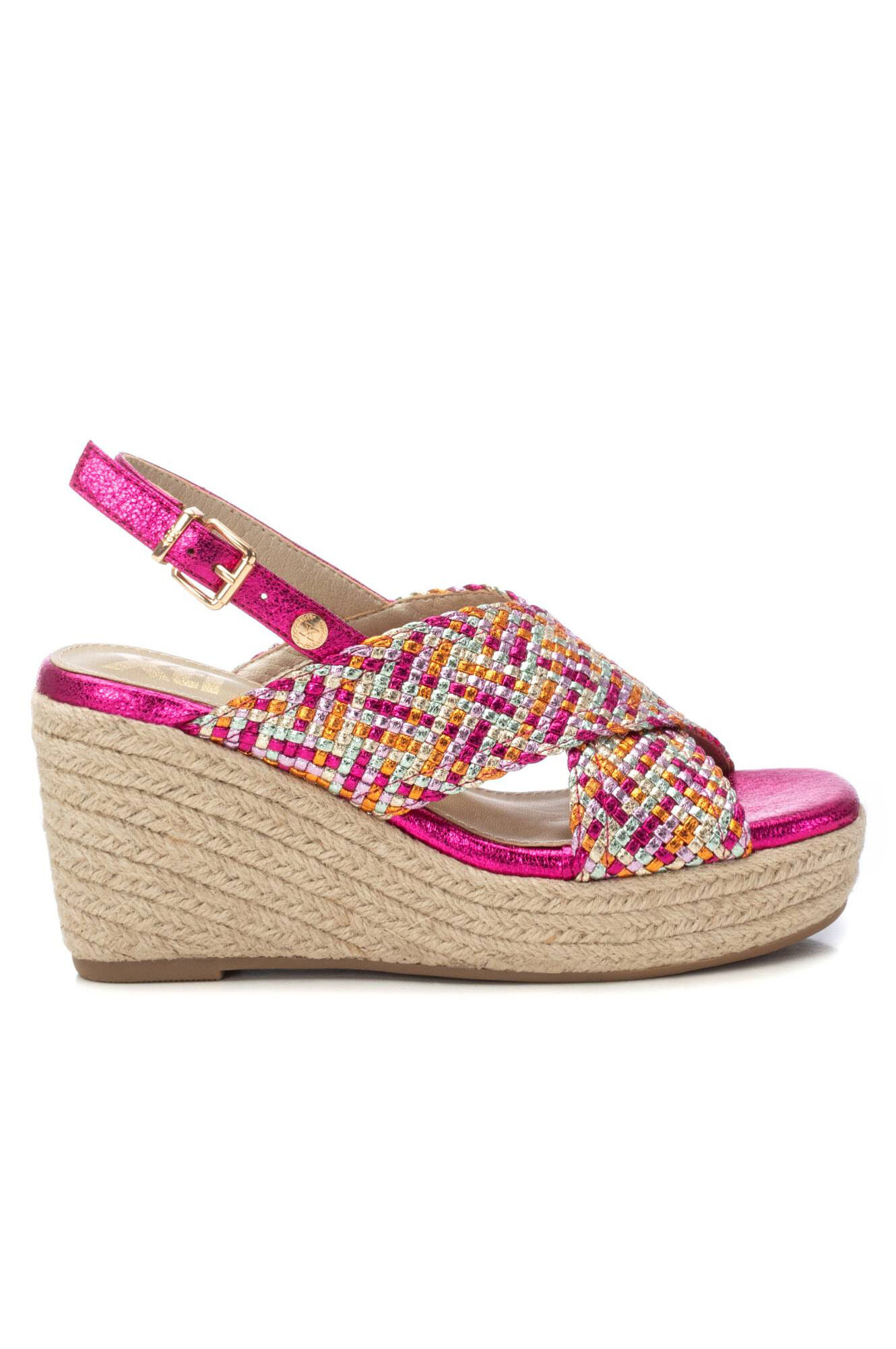 XTI Sand&aacute;lia de cunha