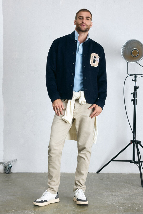 OOTO Pantalón 5 bolsillos color slim Beige