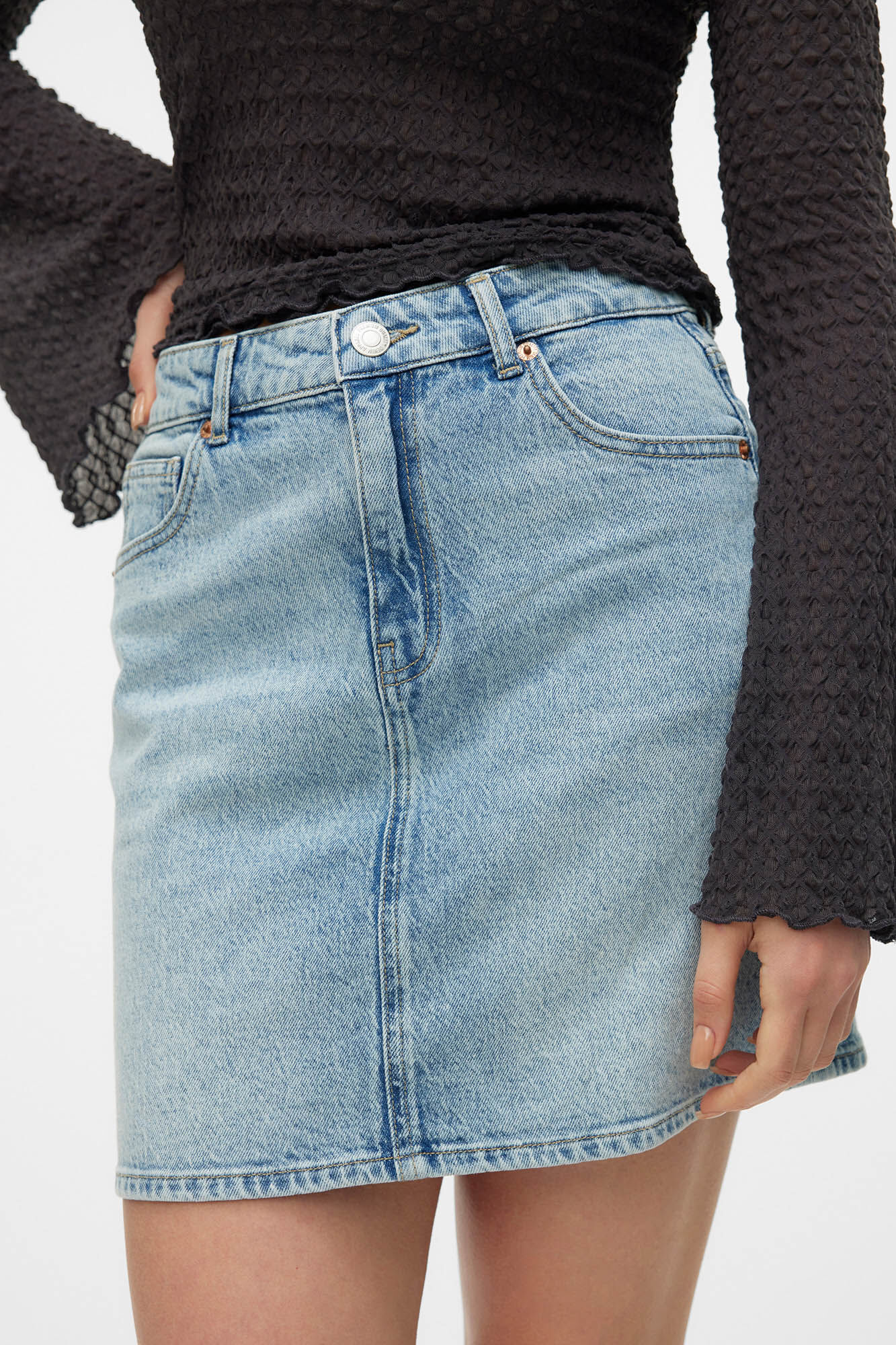 Vero Moda Falda denim corta de tiro alto