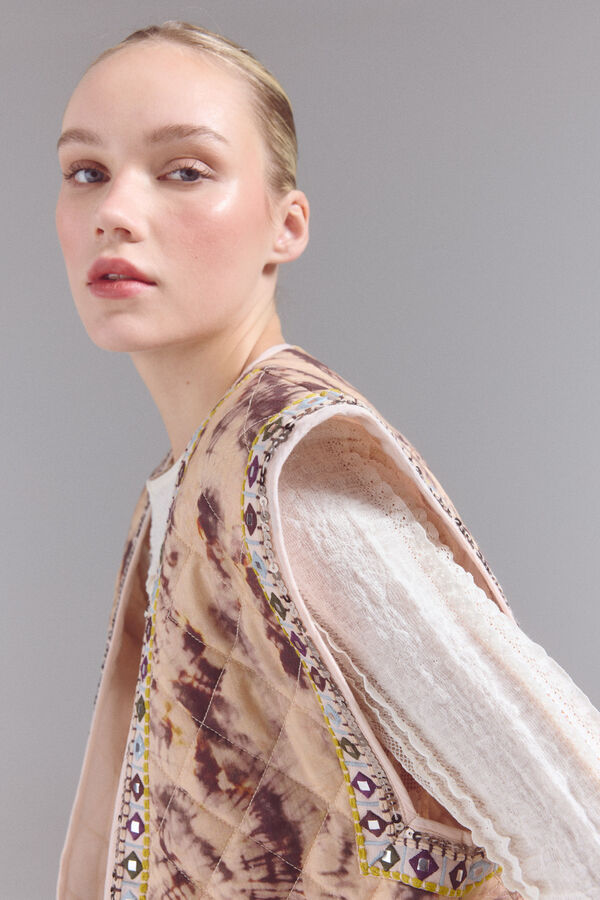 Slowlove Chaleco acolchado con detalles bordados Estampado blanco