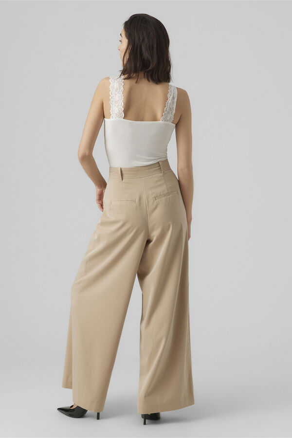 Vero Moda Top ajustado de mujer con encaje Blanco