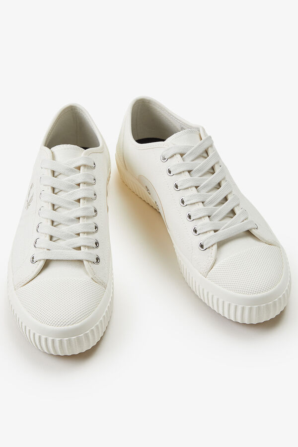 Fred Perry Zapatilla Hughes-low lona Marfil