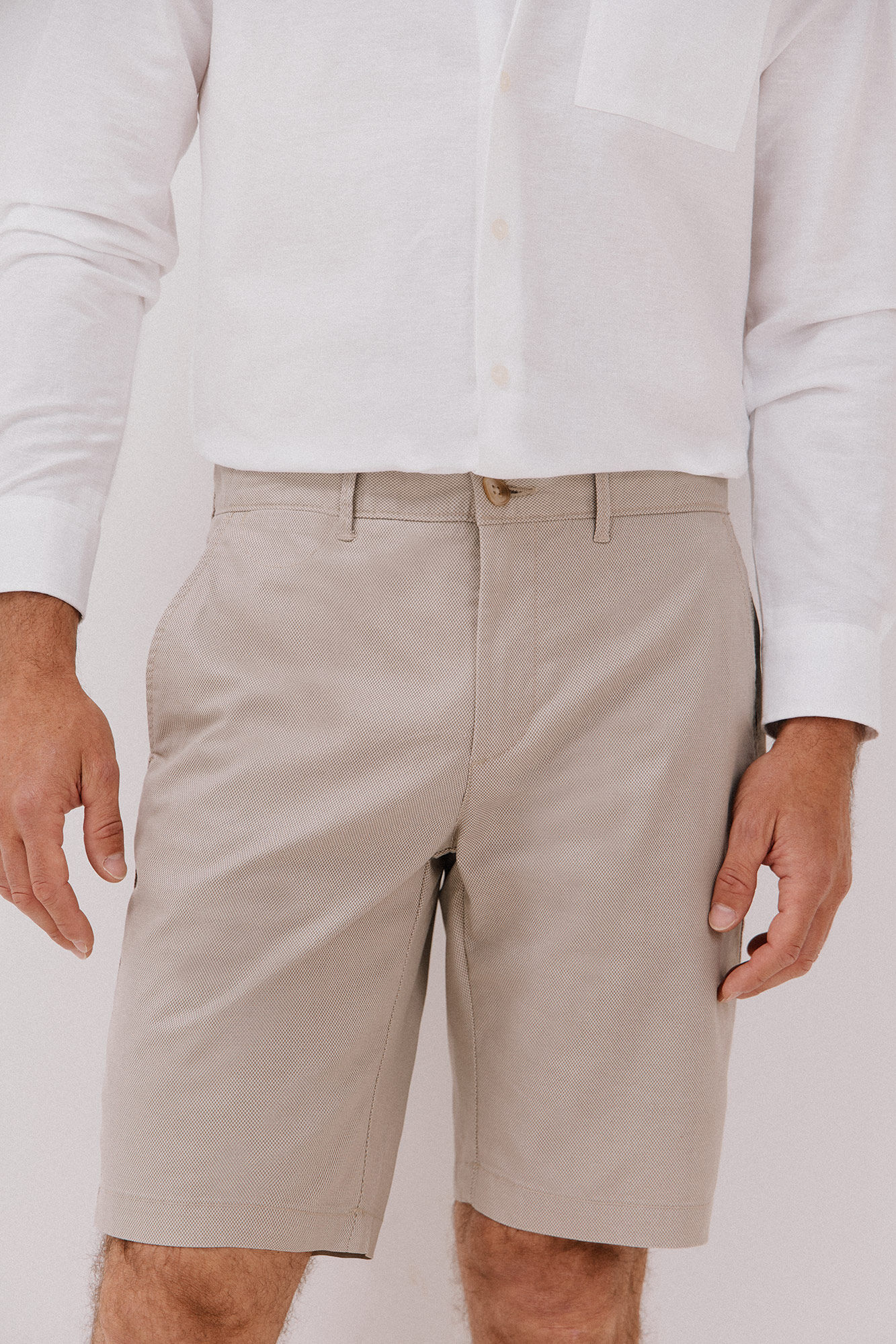 Cortefiel Bermuda chino estampada