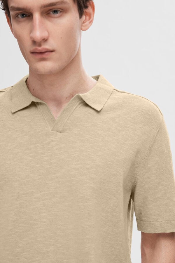 Selected Polo de manga curta confecionado com linho e algod&atilde;o.  Cinzento