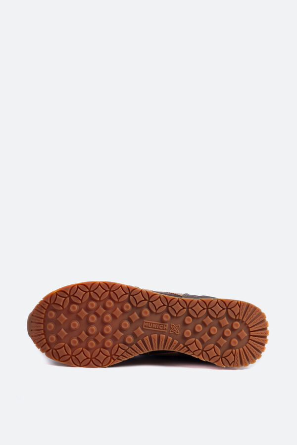 Cortefiel Zapatillas deportivas Munich de color marrón con pieza en el talón Marrón oscuro