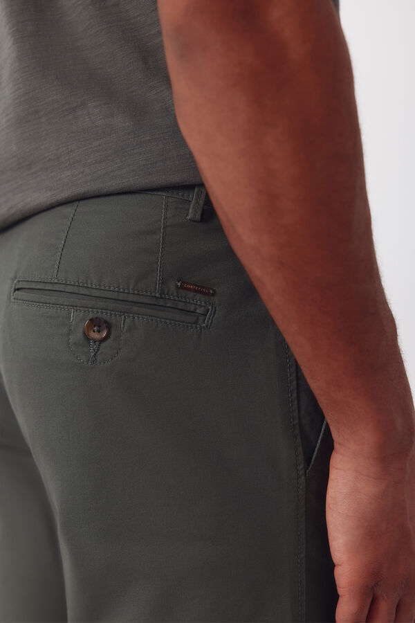 Cortefiel Bermuda chino leve Verde