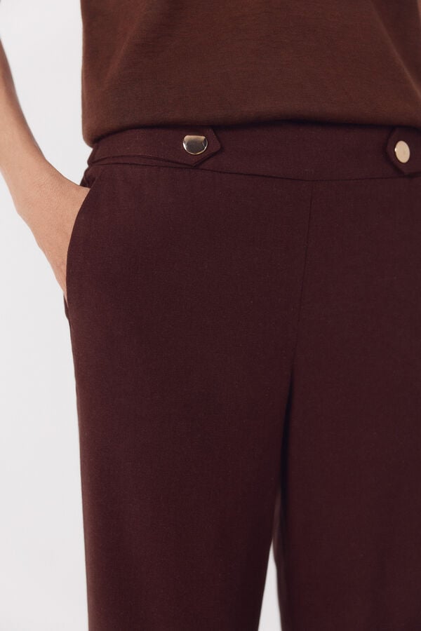 Cortefiel Pantal&oacute;n con lino con botones dorados Marr&oacute;n