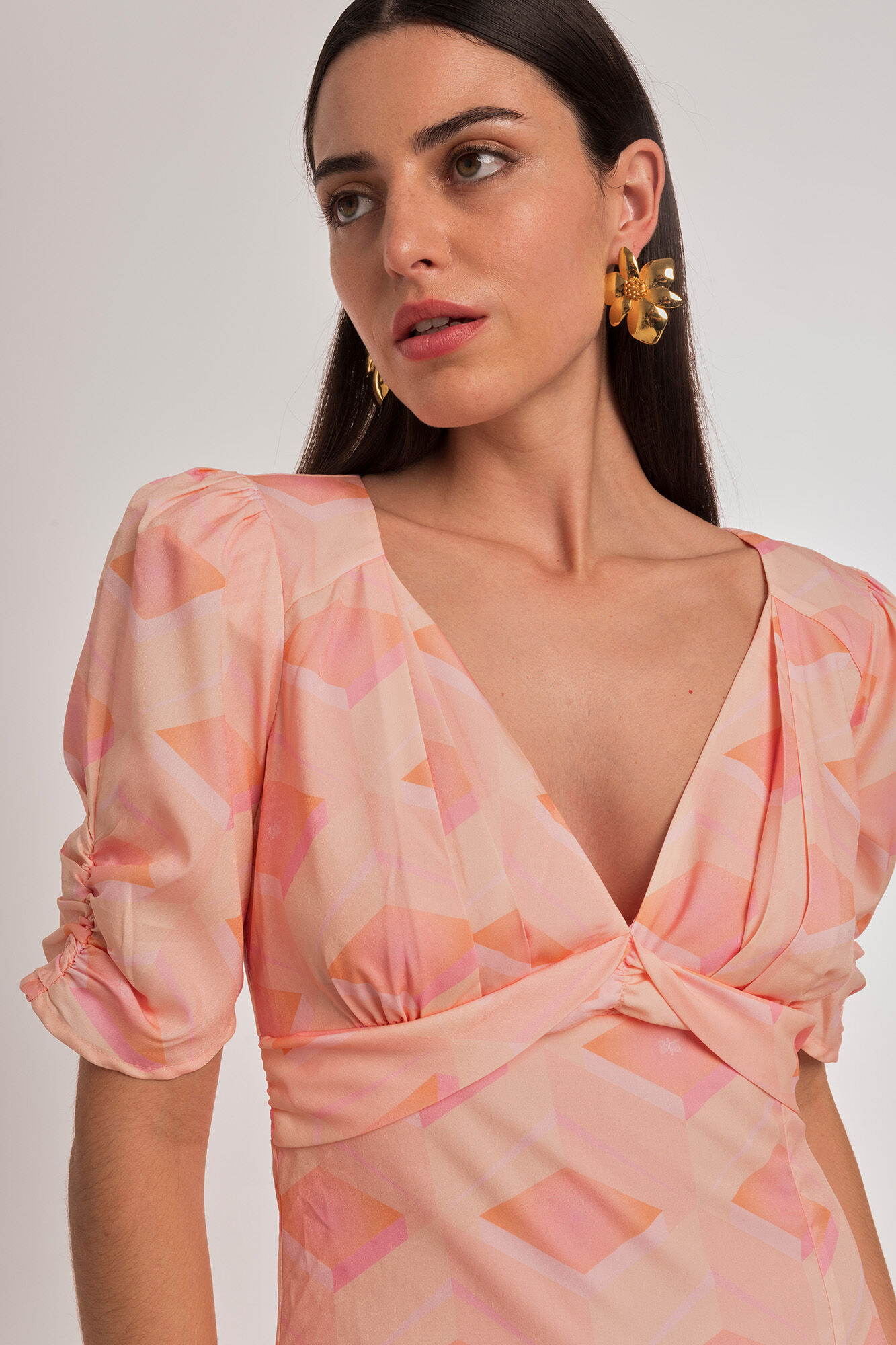 Dolores Promesas Vestido midi manga corta estampado geom&eacute;trico