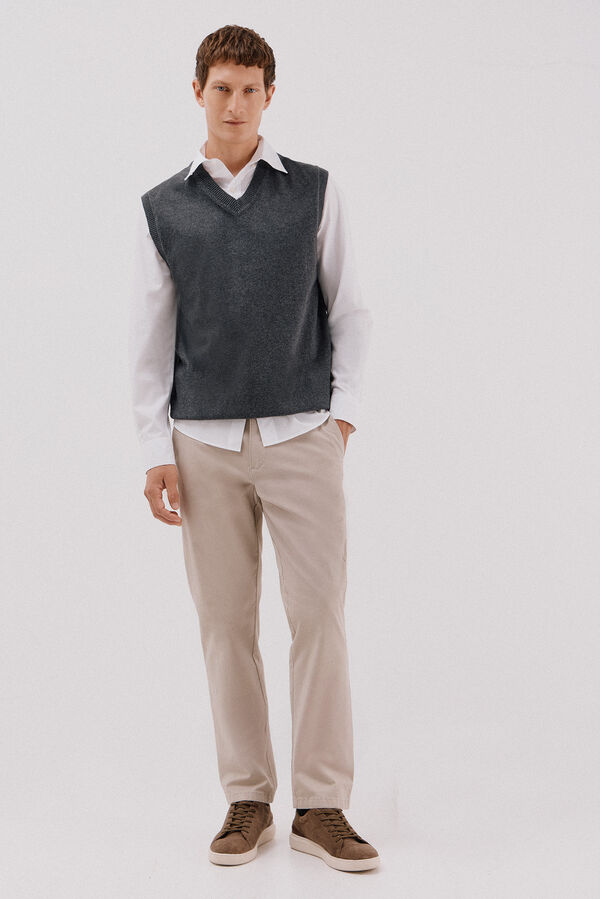 Cortefiel Chaleco punto algod&oacute;n cashmere cuello pico Gris