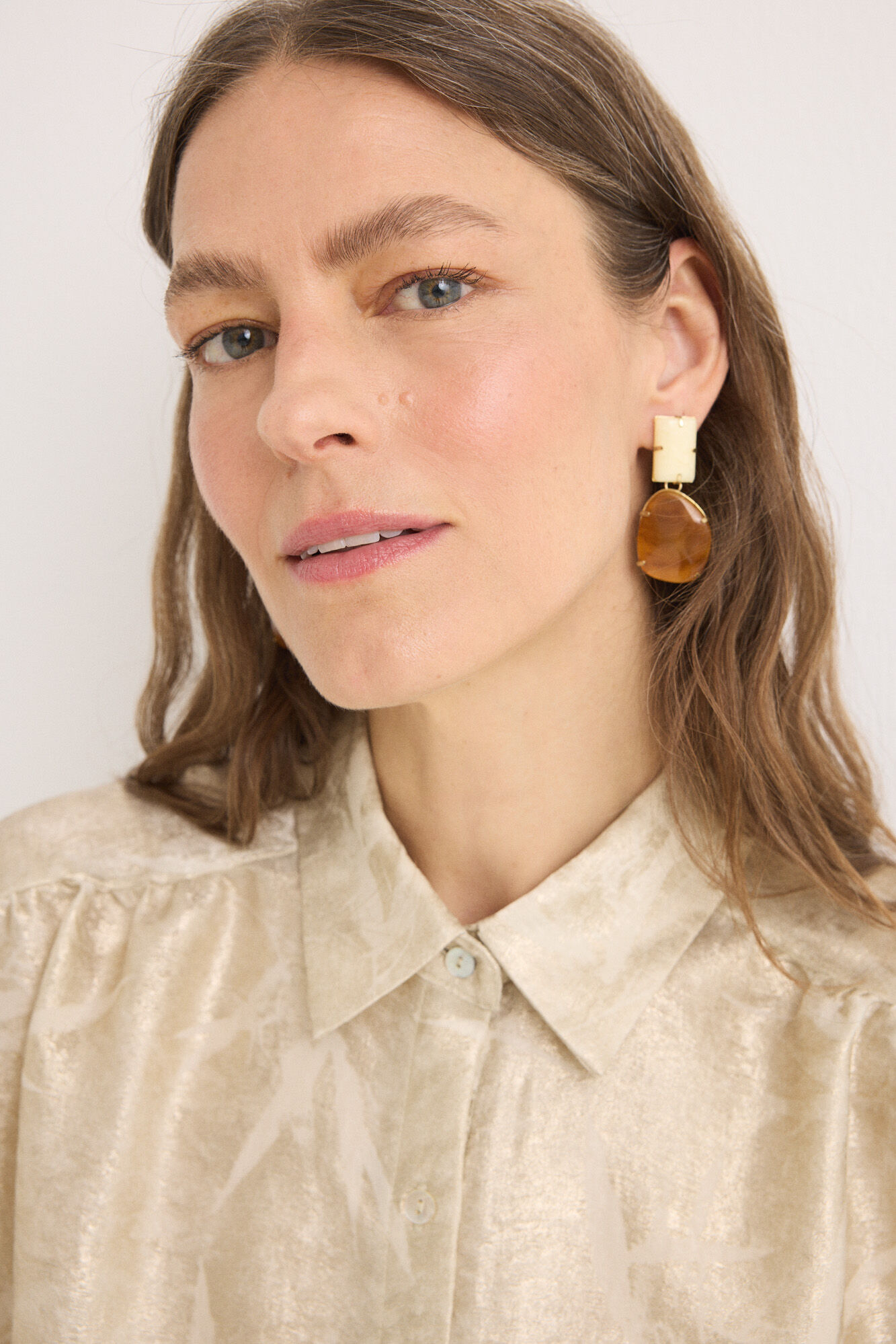 Cortefiel Camisa laminada con nudo