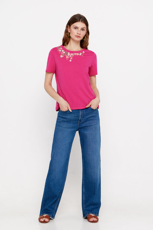 Cortefiel Camiseta bordado floral Fucsia