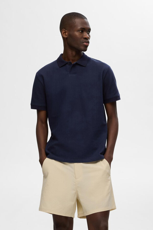 Selected Polo de manga curta com estrutura confecionada 100% com algod&atilde;o org&acirc;nico.  Azul