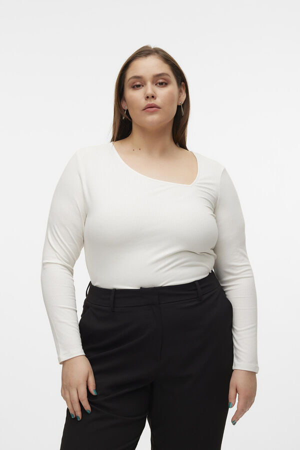 Vero Moda Curve Camiseta escote asimétrico talla grande Blanco