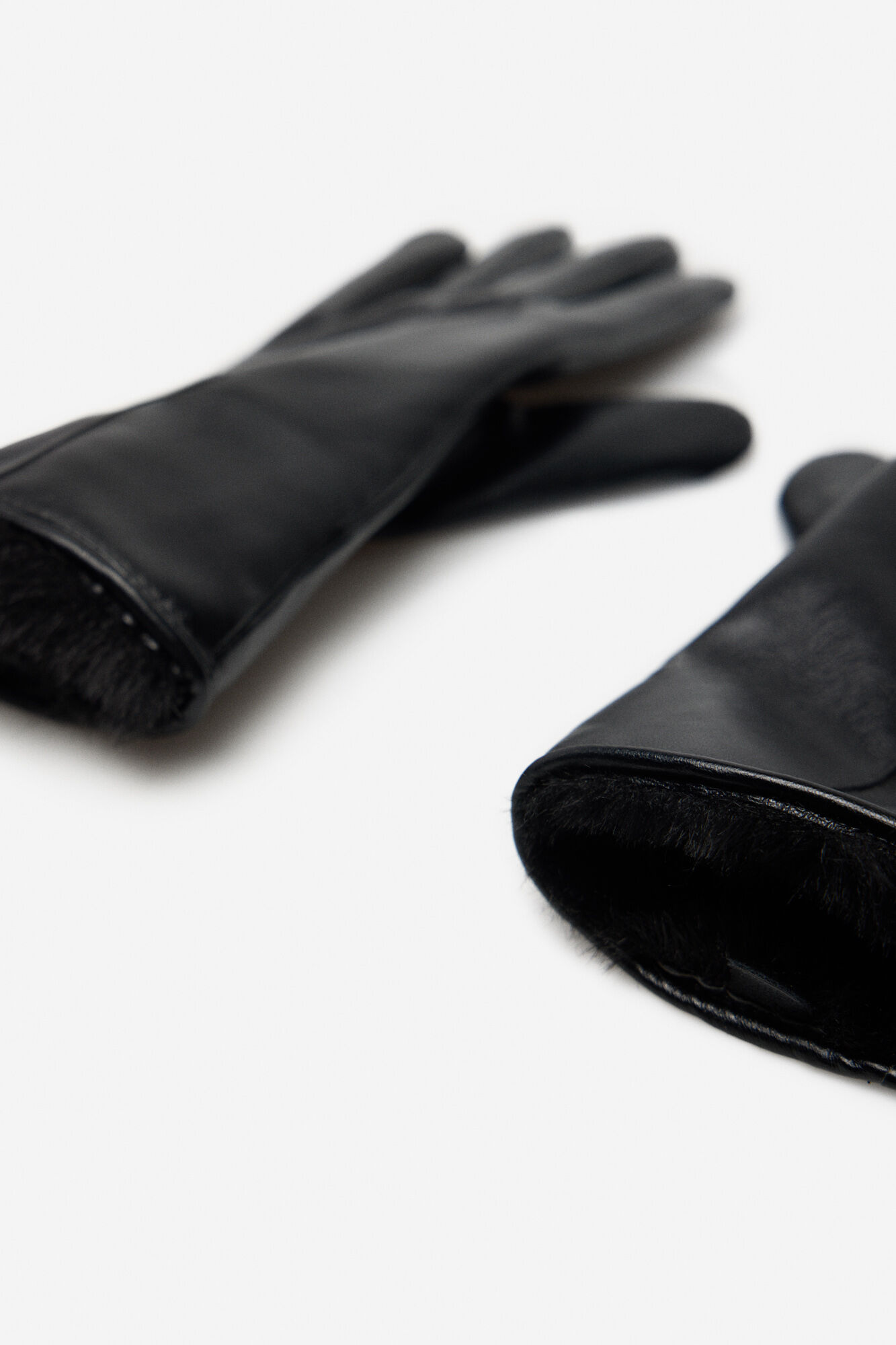 Cortefiel Luva com efeito de pele