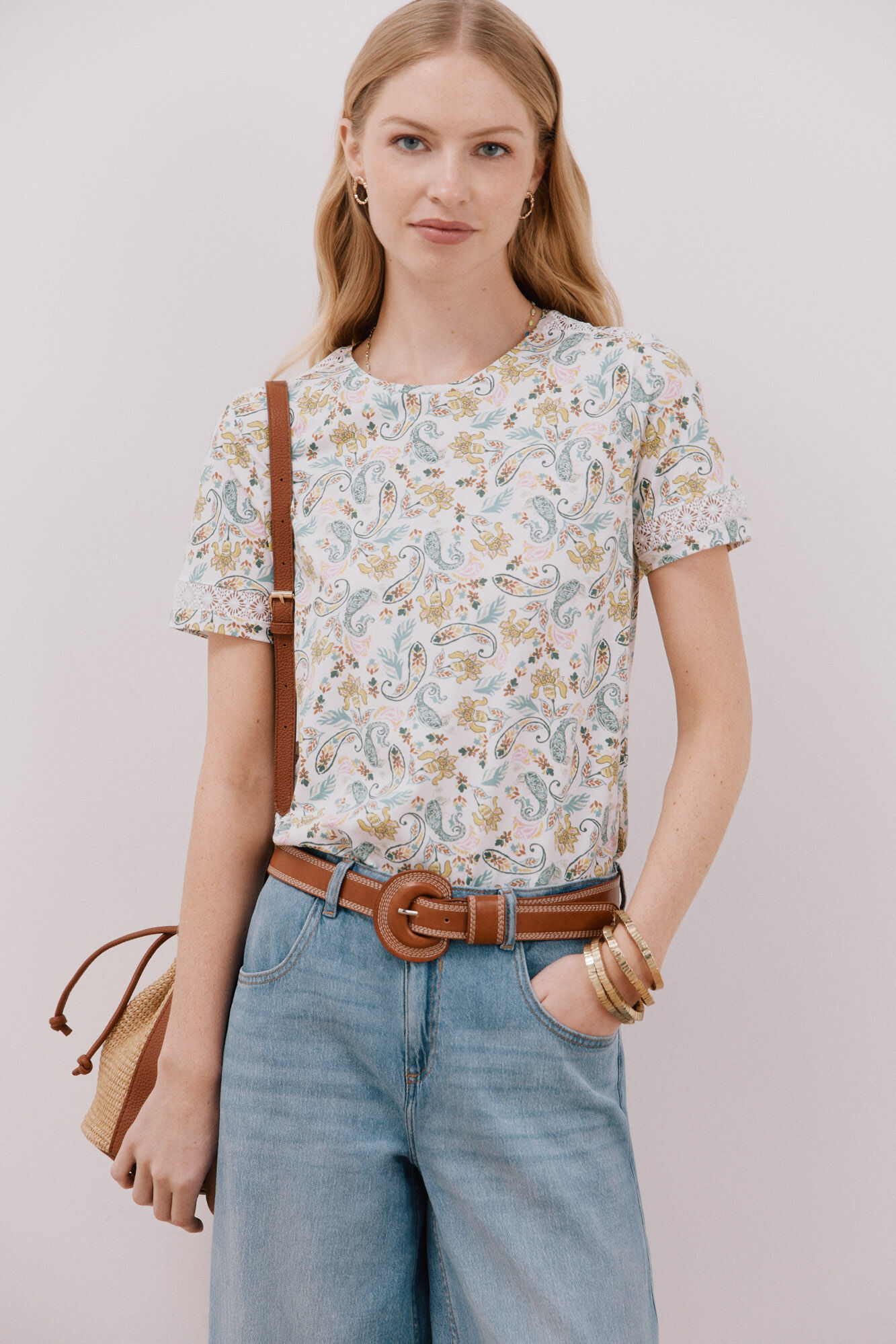 Cortefiel Camiseta com detalhe de bainha