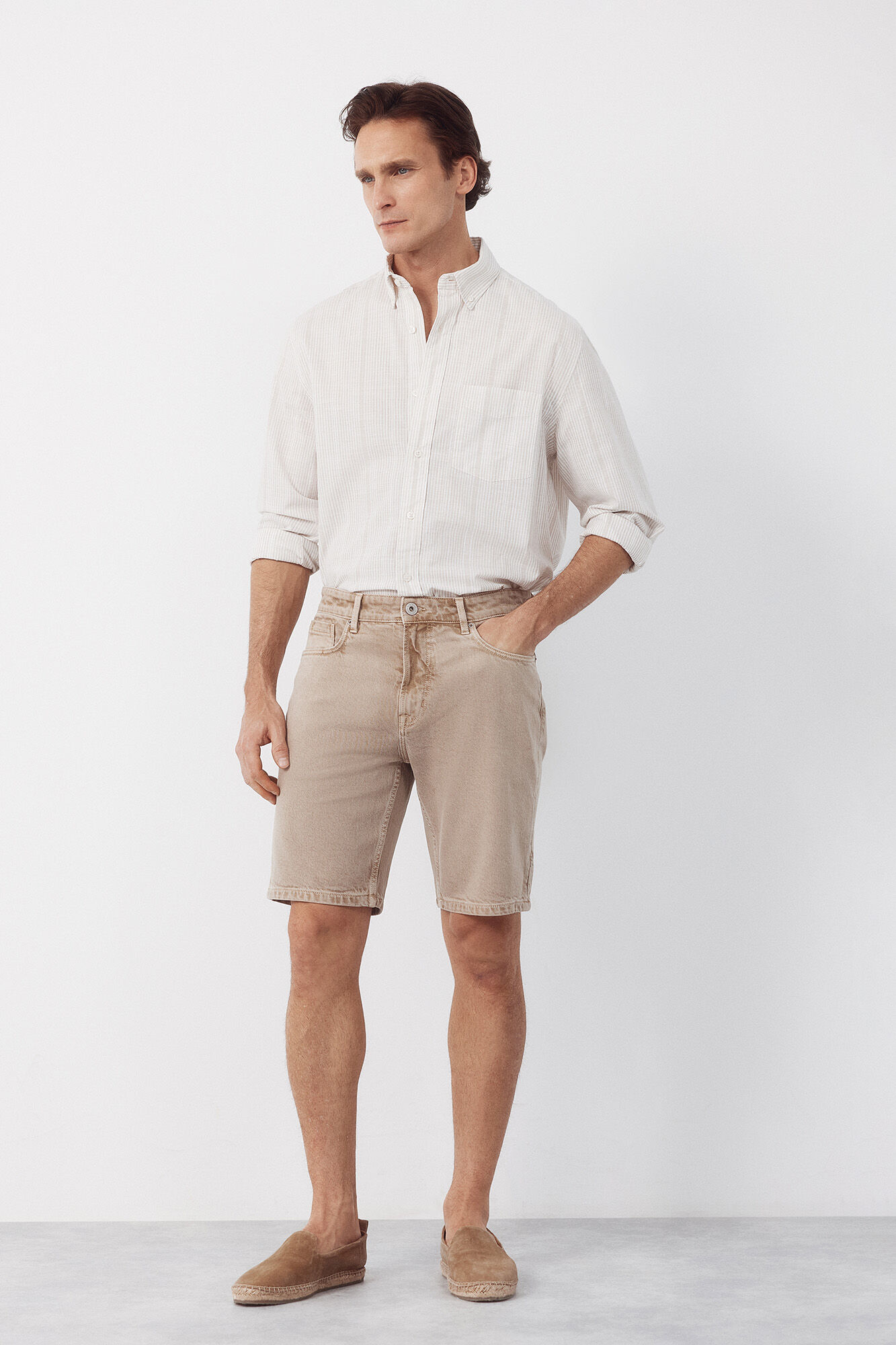 Cortefiel Bermuda denim color regular