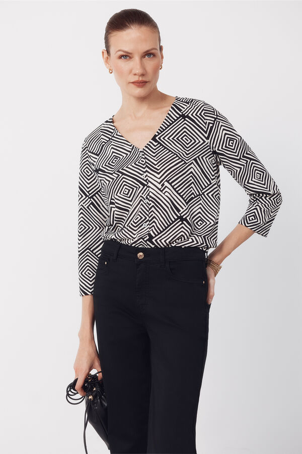 Cortefiel Blusa com decote em v e bot&otilde;es. Impress&atilde;o