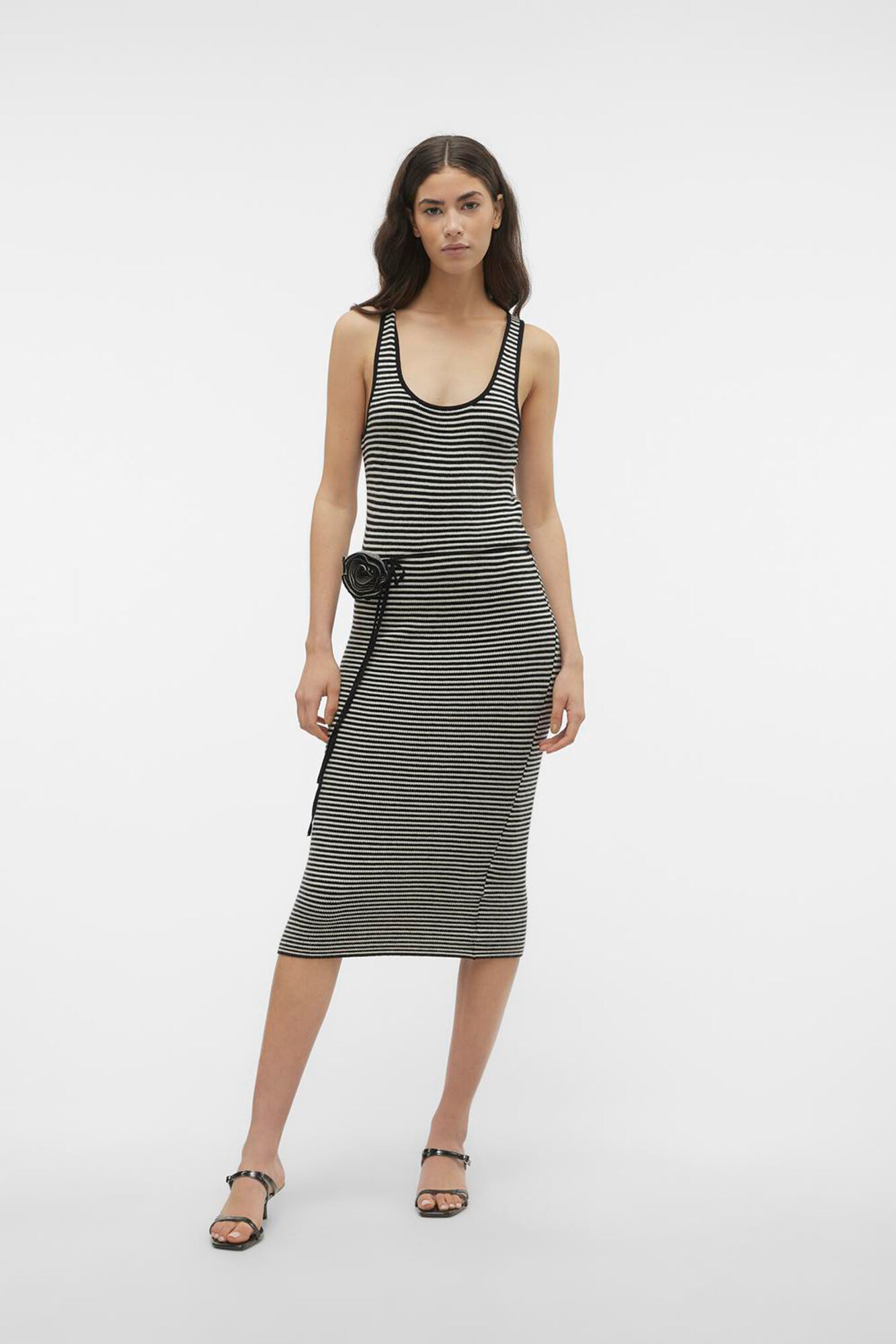 Vero Moda Vestido midi de punto