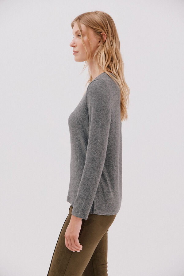 Cortefiel Camiseta b&aacute;sica cuello pico Gris