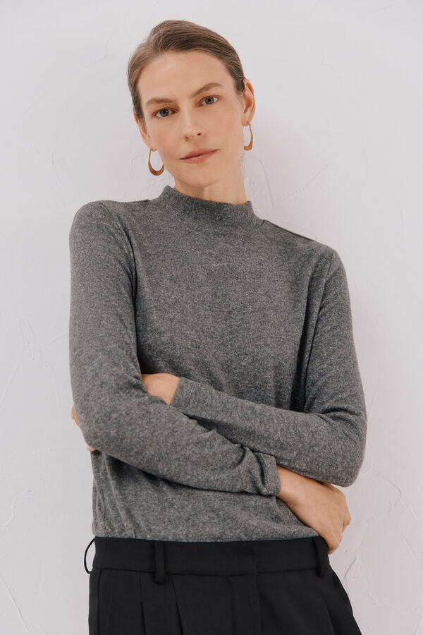 Cortefiel Camiseta b&aacute;sica cuello perkins Gris