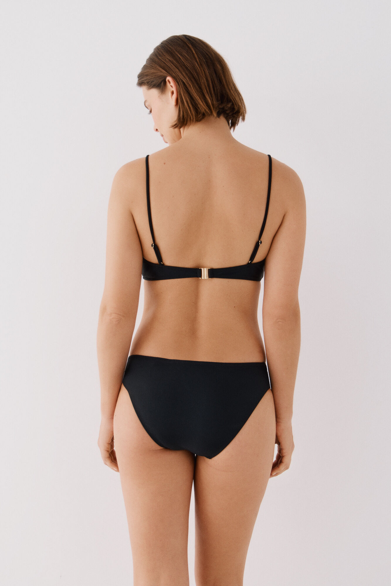 Cortefiel Braga bikini detalle lateral drapeado
