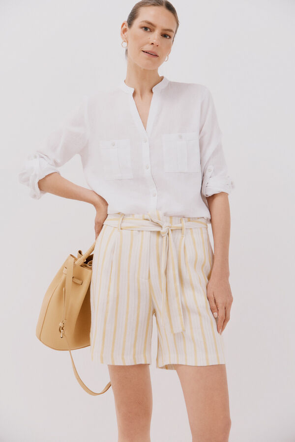 Cortefiel Bermuda lino cinturón Estampado beige