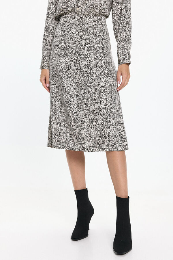 Vero Moda Falda midi vuelo Gris