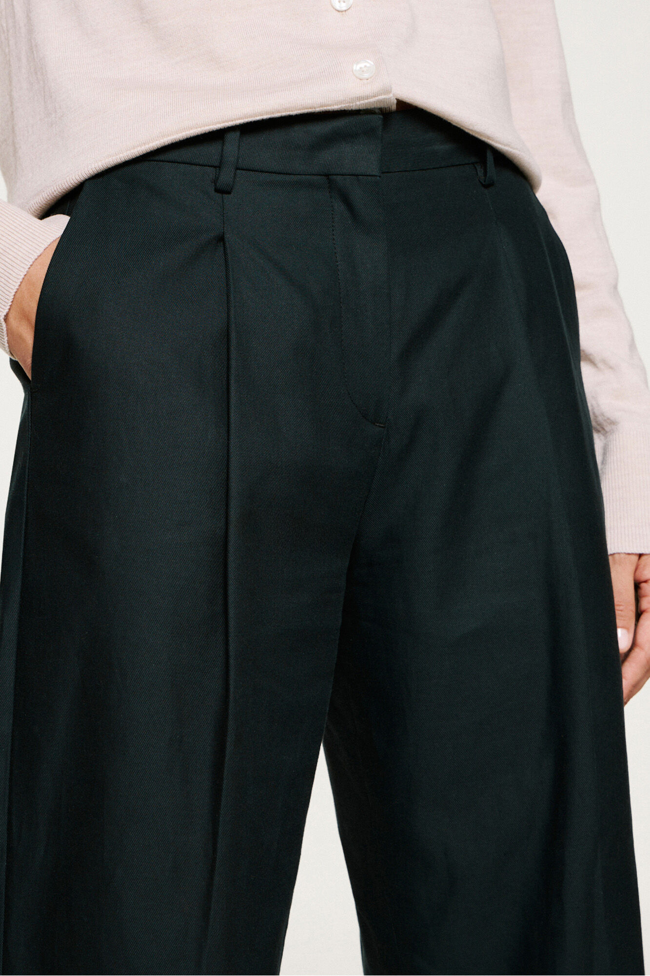 Selected Pantal&oacute;n chino pinzas.