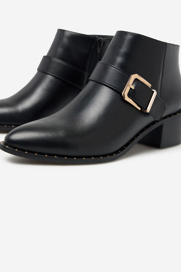 Cortefiel Botins com baixo Preto