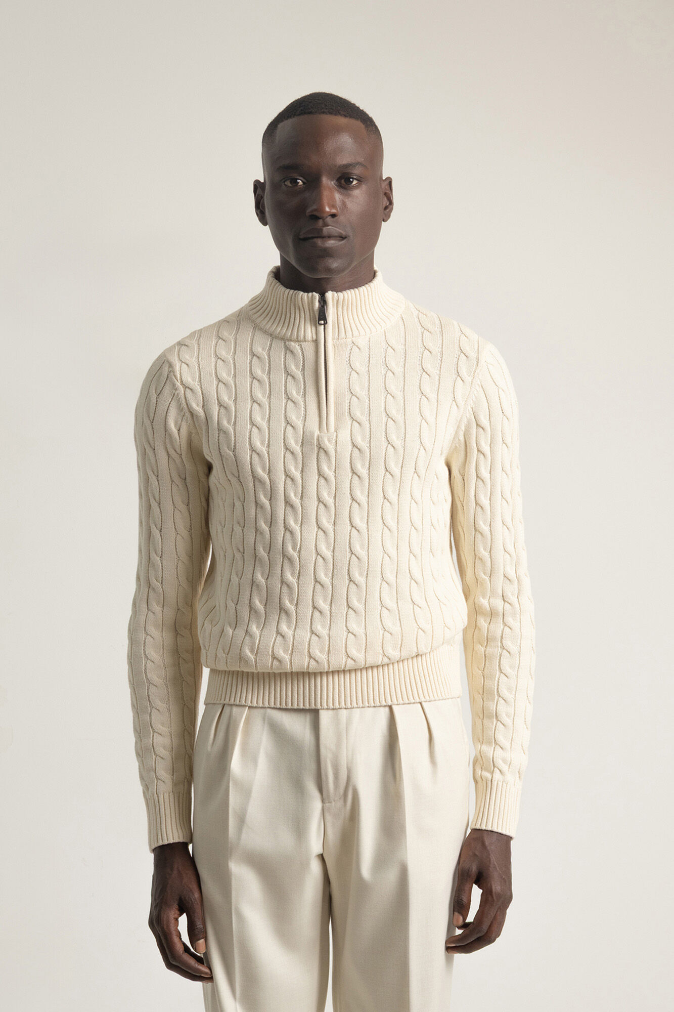 PuroEGO Jersey cable knit cuello mock