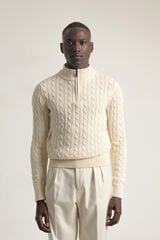 PuroEGO Jersey cable knit cuello mock Marfil