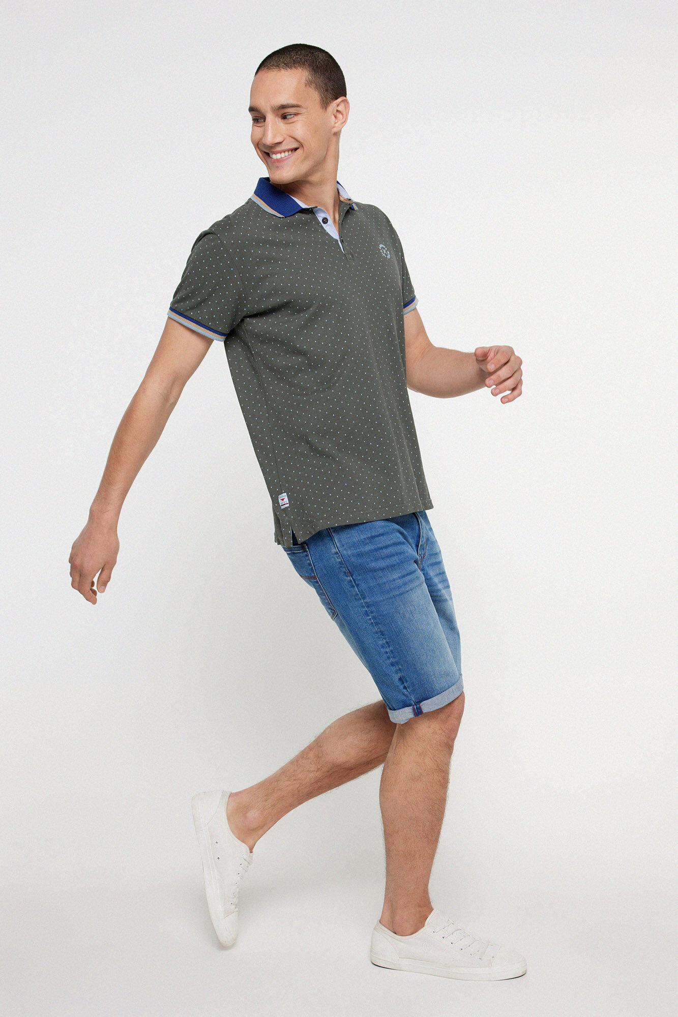 Privata Bermuda tejana blue light