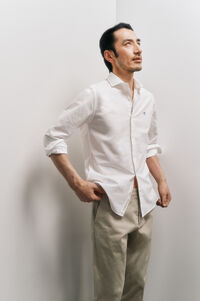 OOTO Camisa oxford liso manga larga