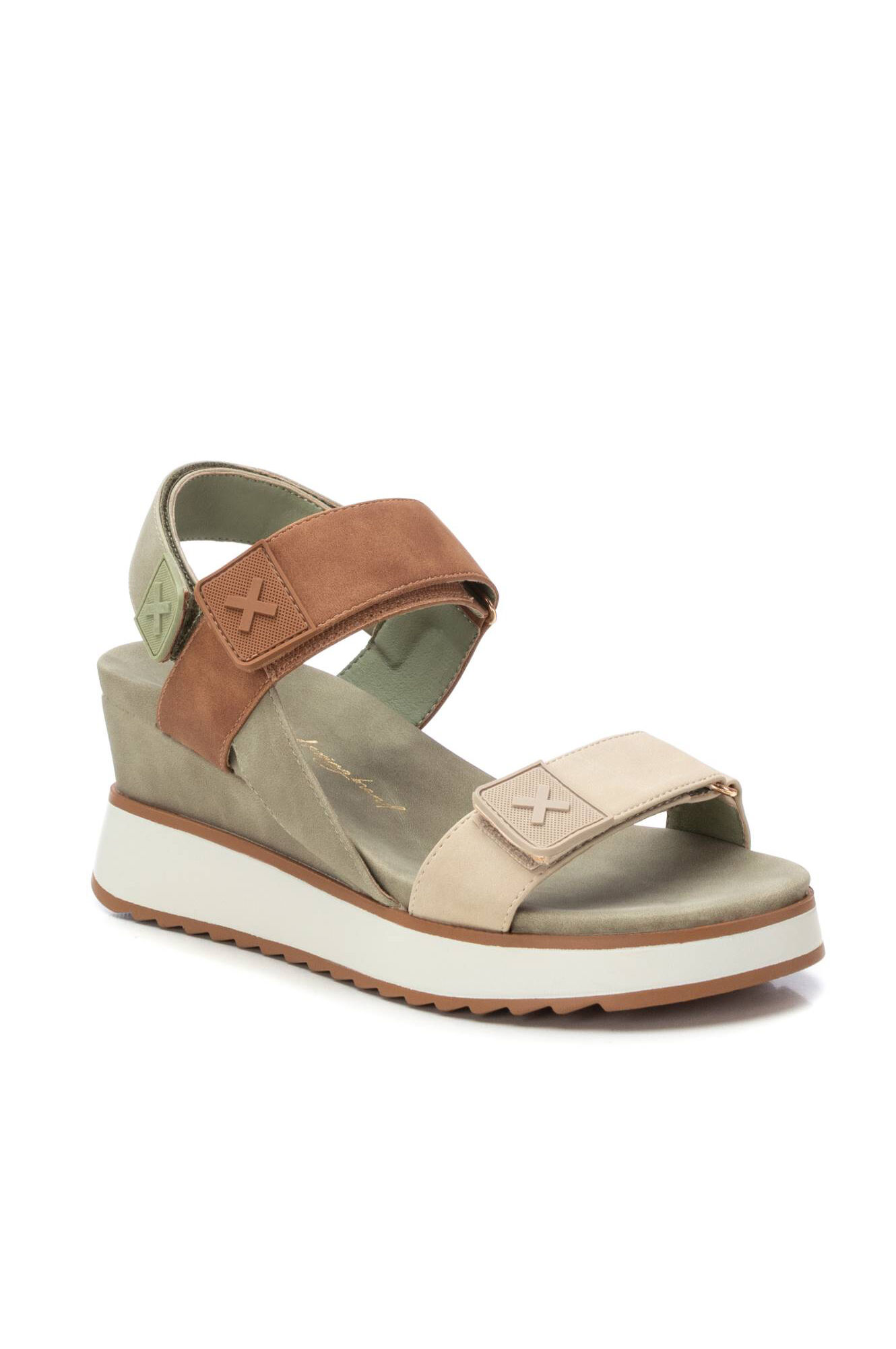 XTI Sand&aacute;lia de cunha