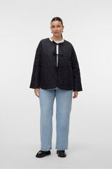 Vero Moda Curve Chaqueta acolchada talla grande Negro
