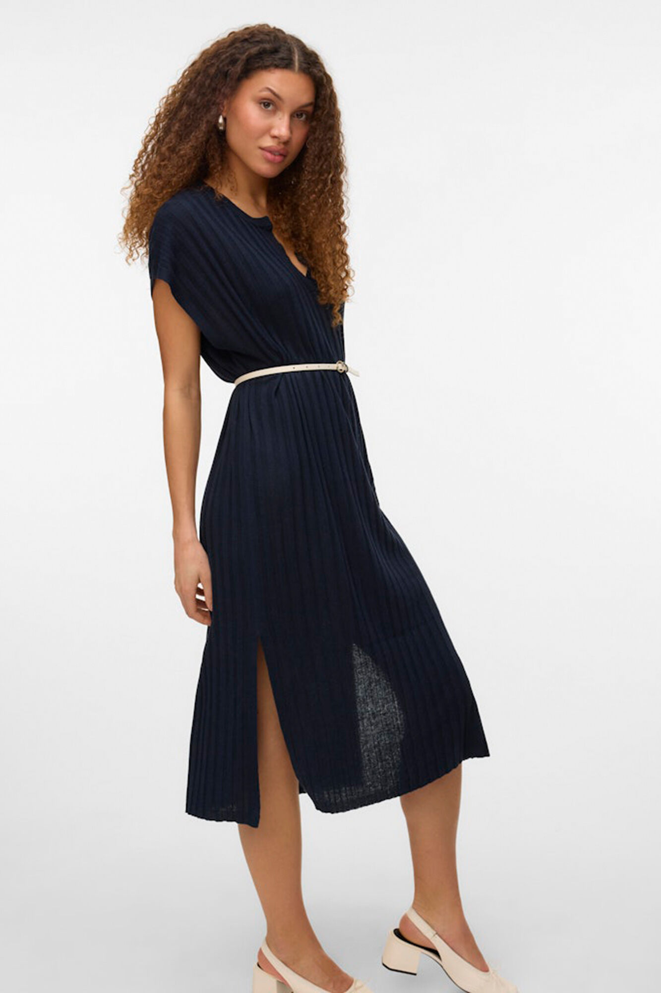 Vero Moda Vestido midi canal&eacute;