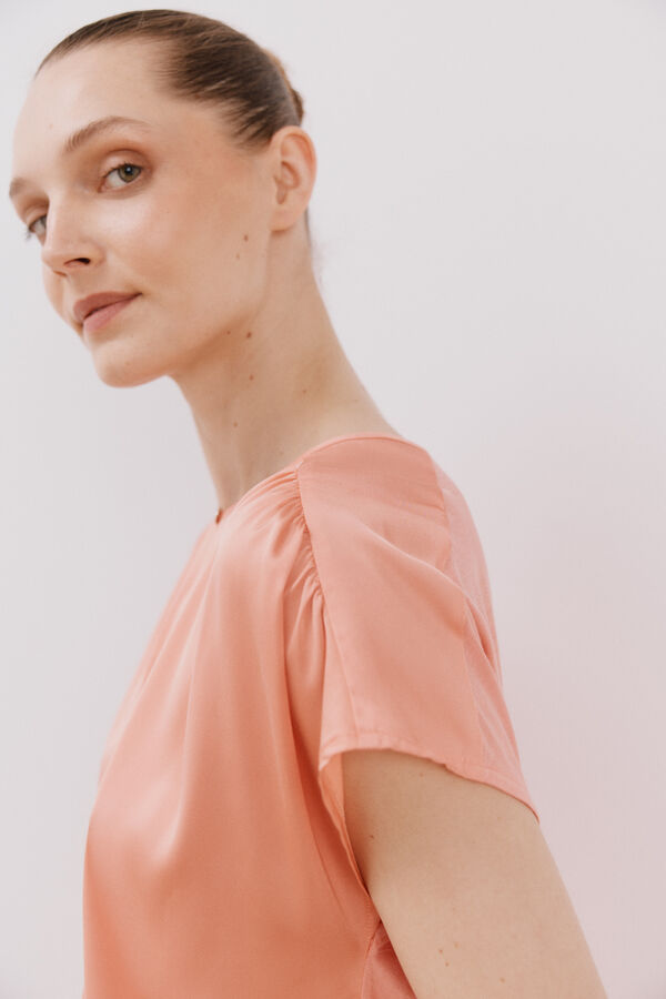 Cortefiel Top combinado satinado Coral