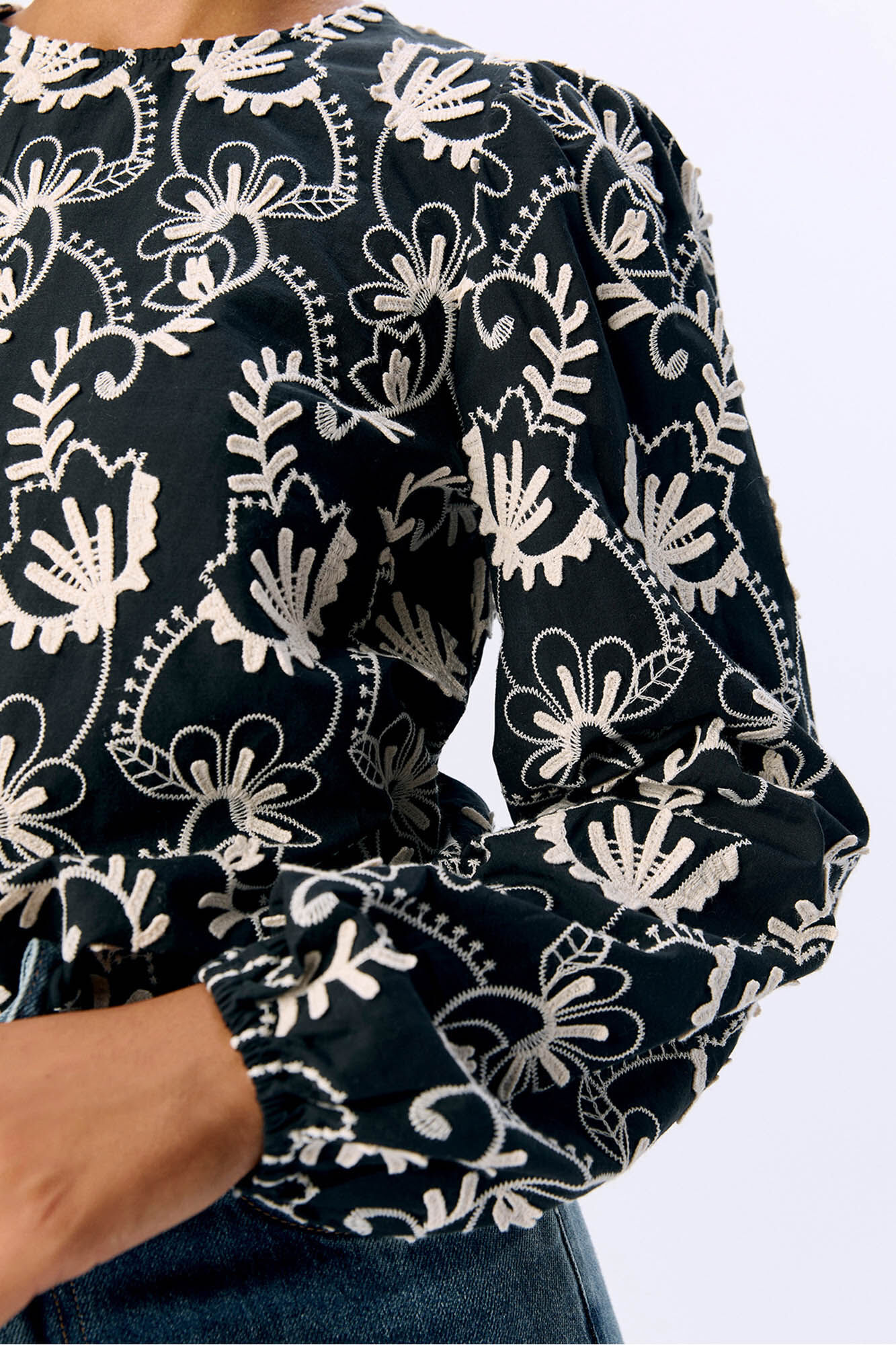 Object Blusa tejido bordado