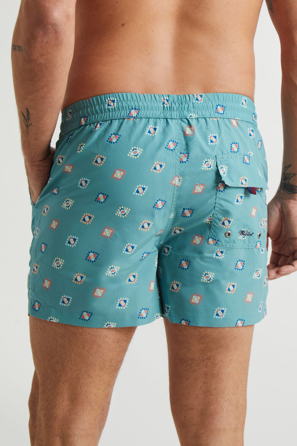 Williot Ba&ntilde;ador &Eacute;tnico