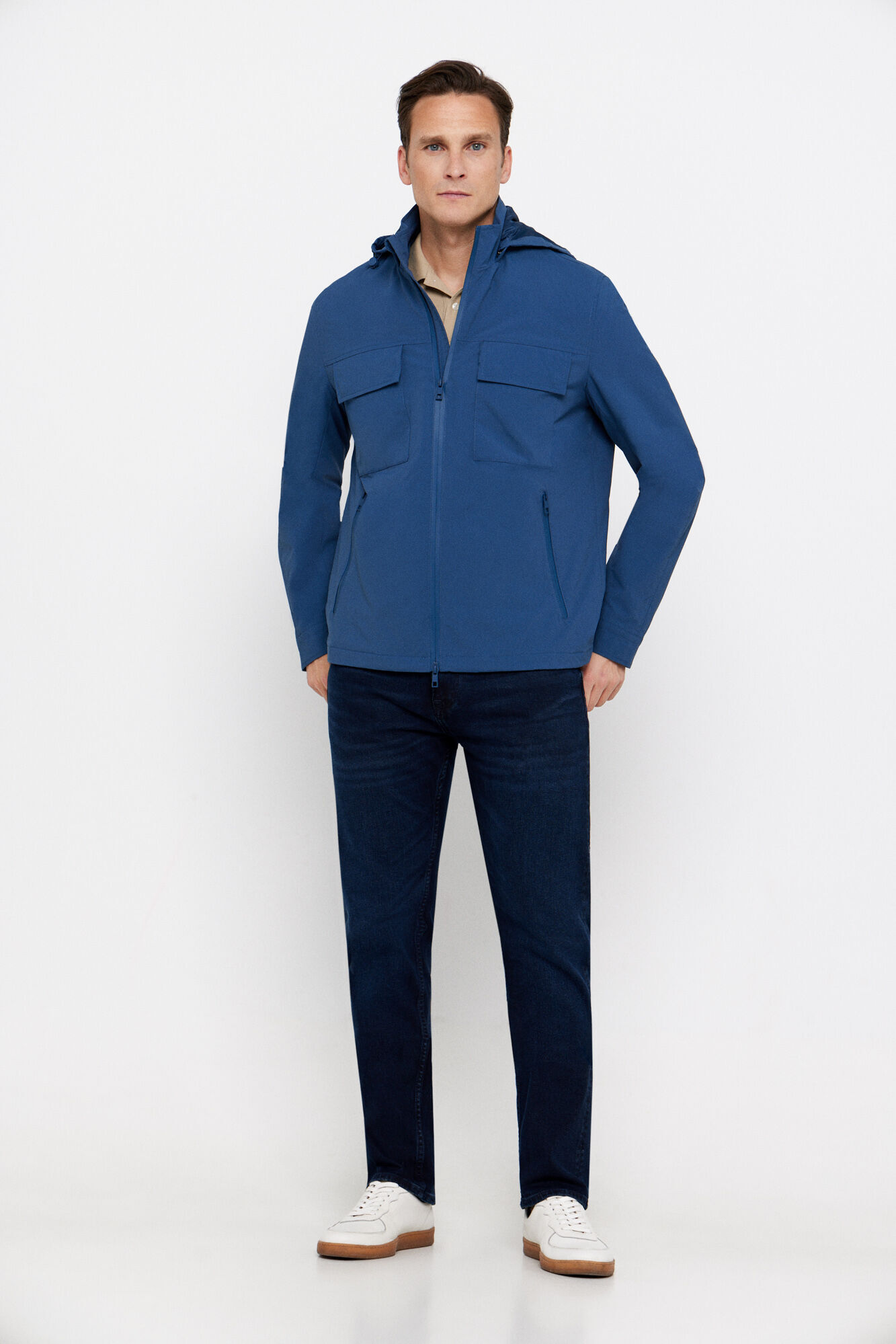 Cortefiel Blus&atilde;o com capuz