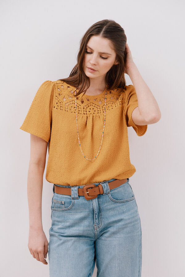 Cortefiel Top combinado guipur Amarillo