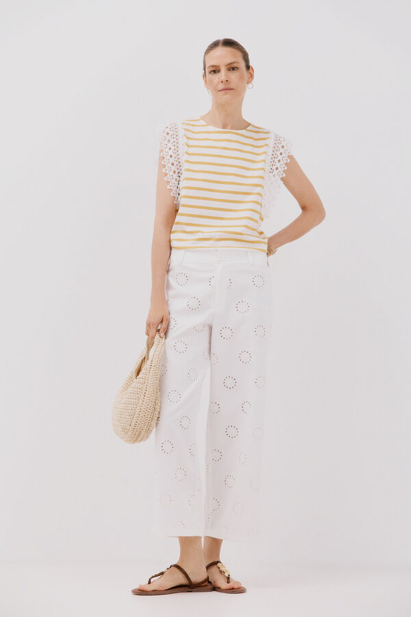 Cortefiel Camiseta manga guipur Estampado amarillo