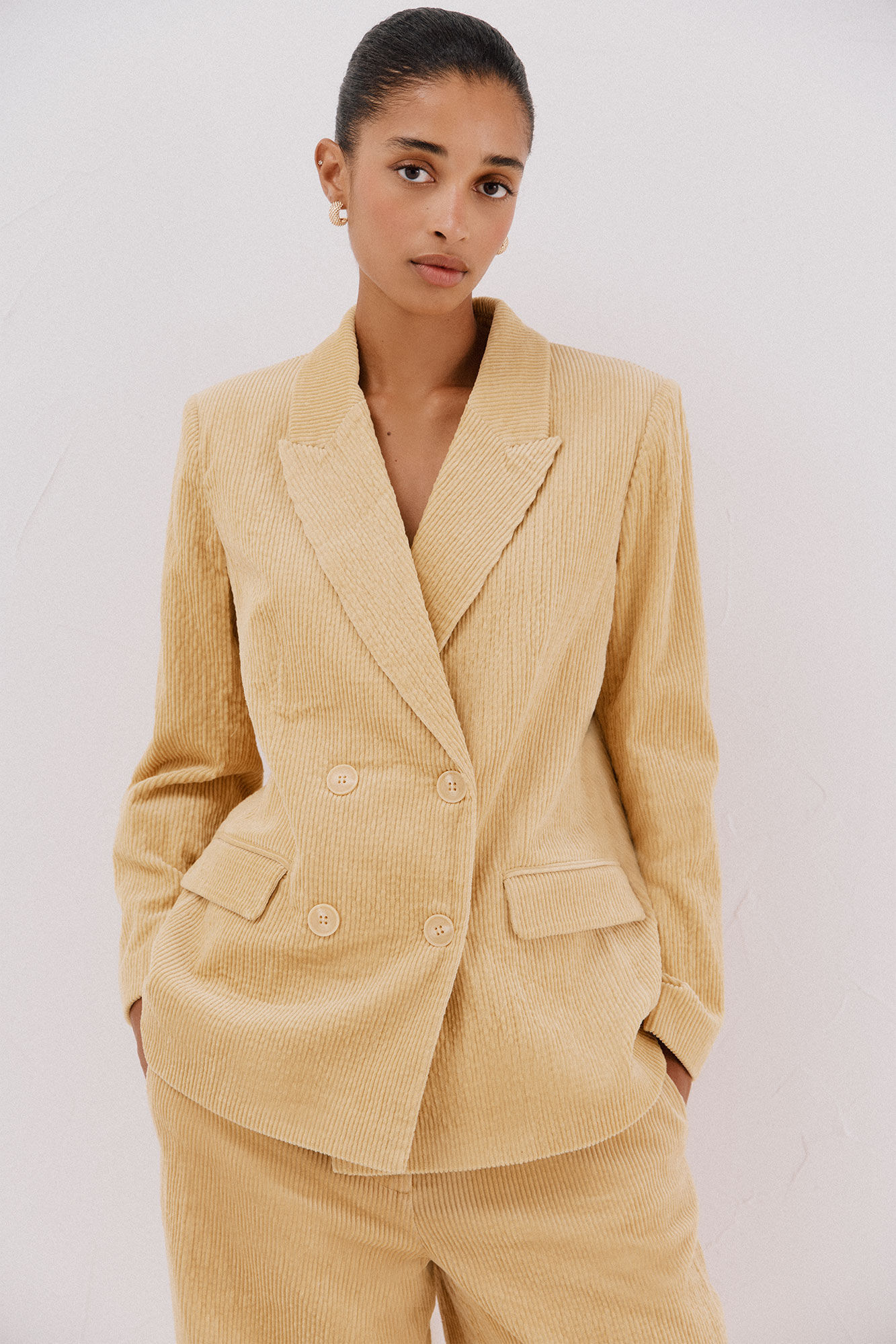 Cortefiel Blazer feminino de veludo