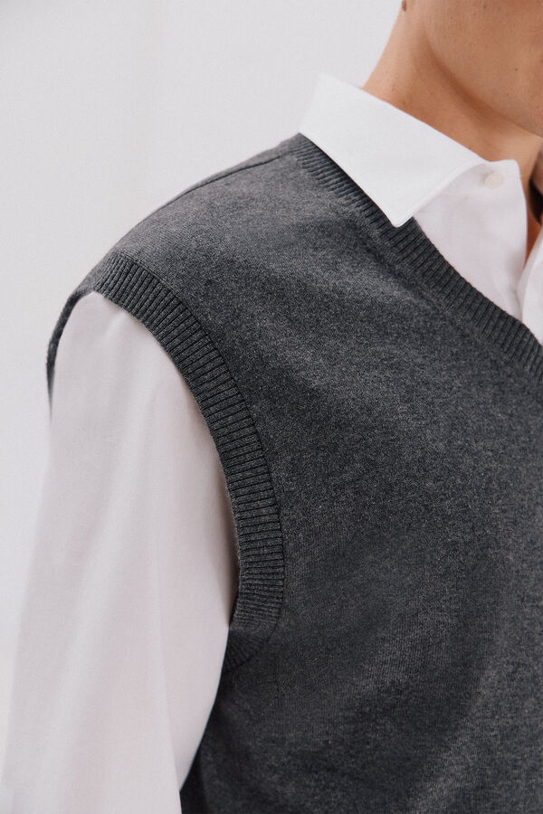 Cortefiel Chaleco punto algod&oacute;n cashmere cuello pico Gris
