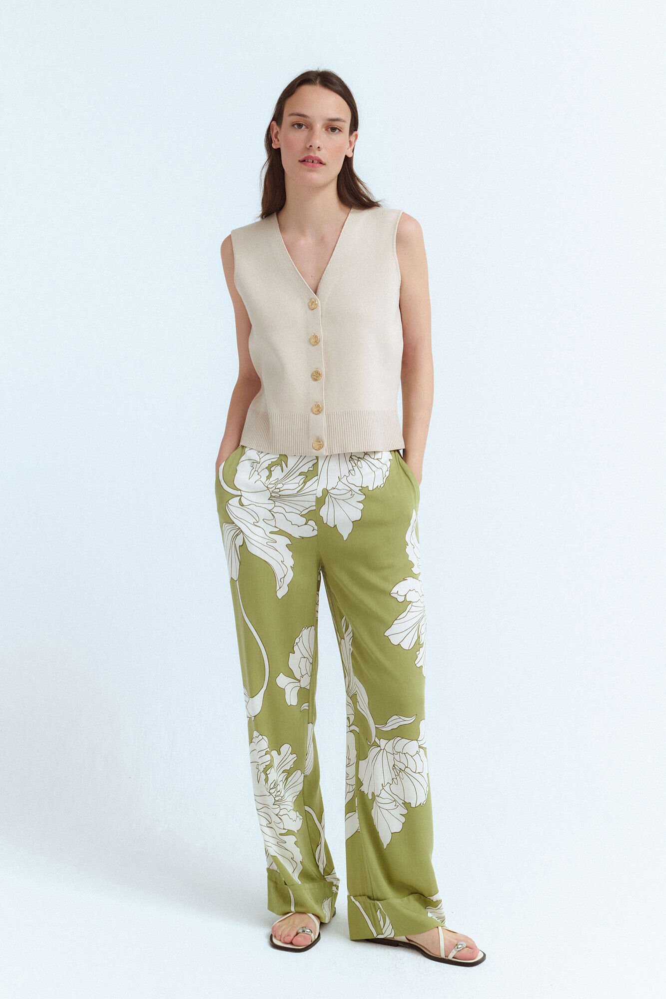 Vila Pantal&oacute;n ancho estampado flores