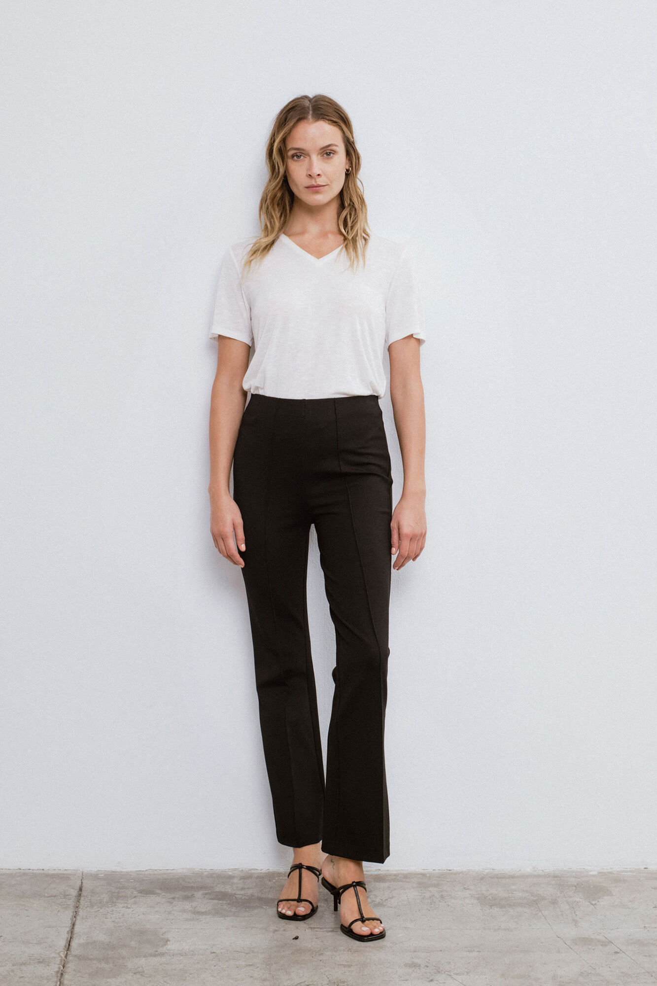 Vila Pantal&oacute;n campana cintura alta el&aacute;stica