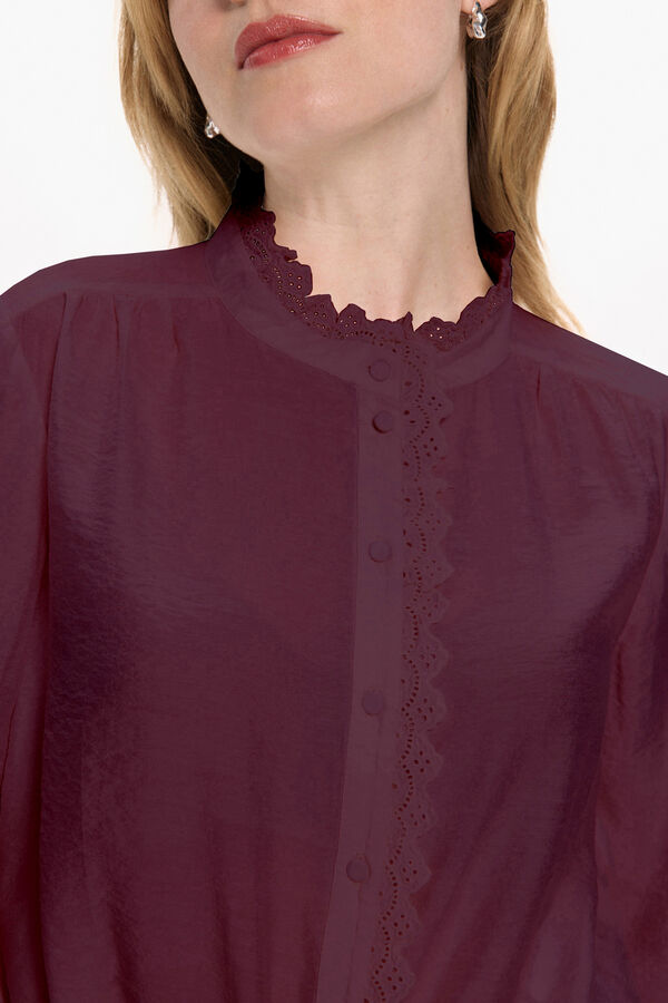 Vila Blusa de manga larga con bordado ingl&eacute;s Vino